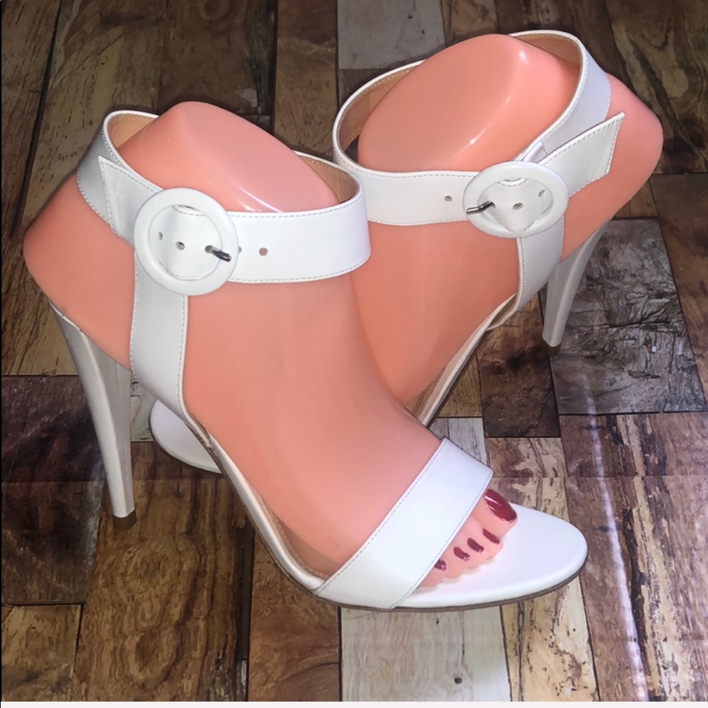 Gianvito Rossi White Sandals/Heels Size 39 1/2=8.5